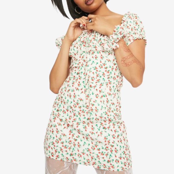 Daisy Street Dresses & Skirts - DAISY STREET Floral mini dress